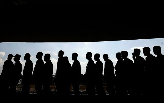 Į Lietuvą perkelti du Afganistano piliečiai Į Lietuvą perkelti du Afganistano piliečiai